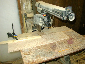Jig for radial arm saw